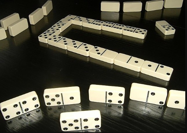 Cách chơi domino luôn thắng không thể bỏ qua